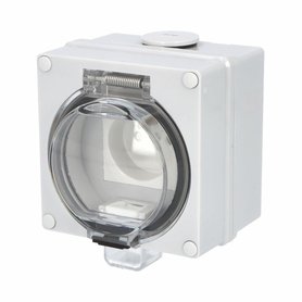 TITAN IP66 Zásuvka 16A/250V/2P+PE