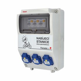 Nabíjecí stanice Famatel v137, 3958, AC, IP54 jištěná kombi chrániči 3x16/1N/B/003-A